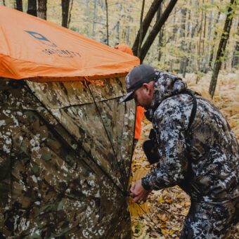 5-SIDED BLAZE  ORANGE SAFETY CAP  - Imagen 2
