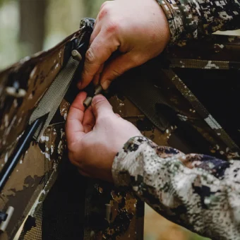 FACE-OFF™  ADJUSTABLE PANEL BLIND CRATER™ THRIVE - Imagen 14