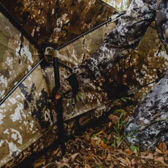 FIELD  SHIELD™ ADJUSTABLE PANEL BLIND - Imagen 4