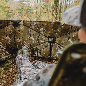 FIELD  SHIELD™ ADJUSTABLE PANEL BLIND - Imagen 3