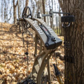 BOW HANGER - Imagen 7